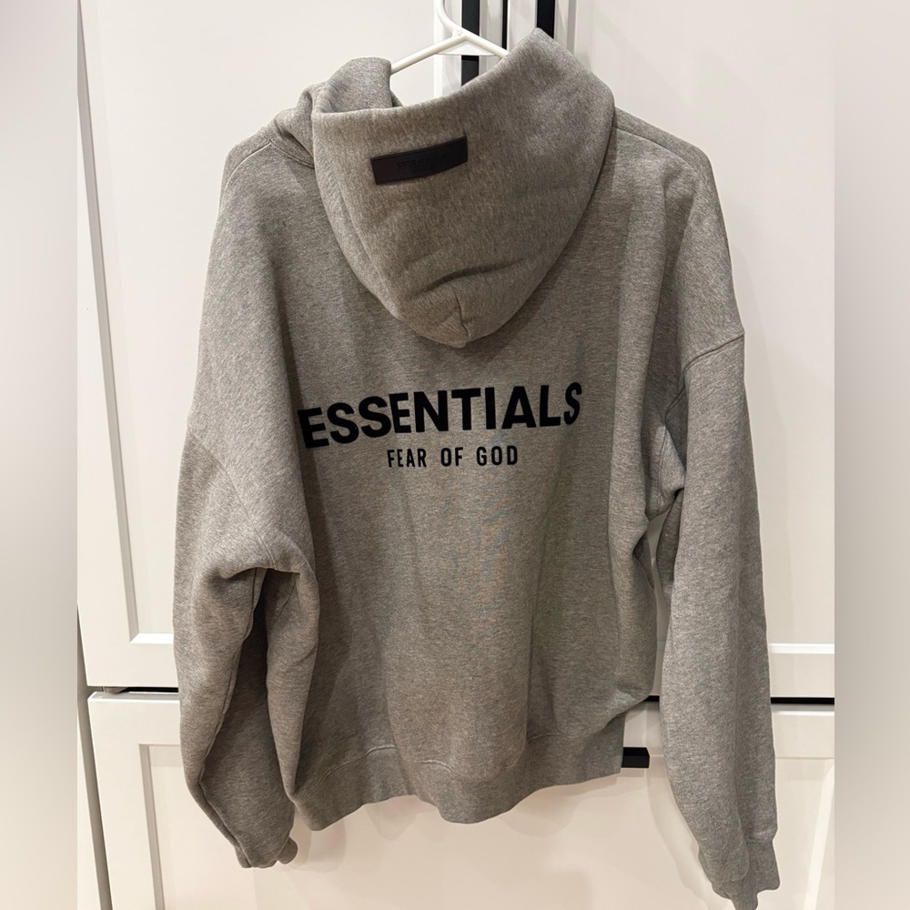 Men’s Fear of God Essentials Sweatshirt